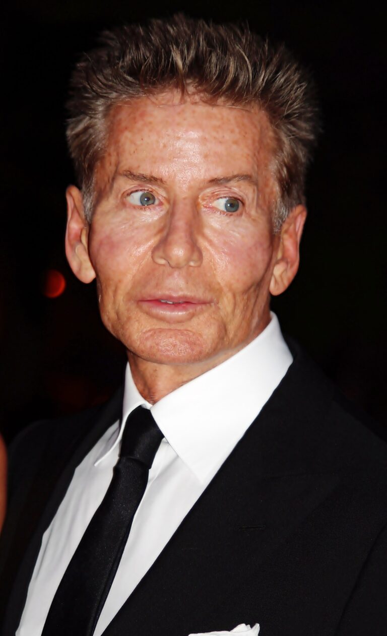 Calvin Klein Net Worth 2021: Age, Height, Weight, Wife, Kids, Bio-Wiki