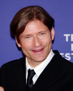 Crispin Glover Net Worth 2021: Age, Height, Weight, Girlfriend, Dating, Bio-Wiki