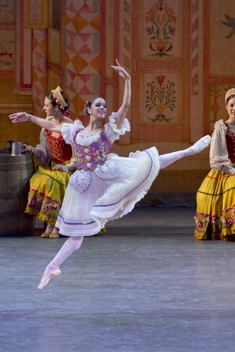 Misty Copeland Net Worth 2021: Age, Height, Weight, Husband, Kids, Bio-Wiki