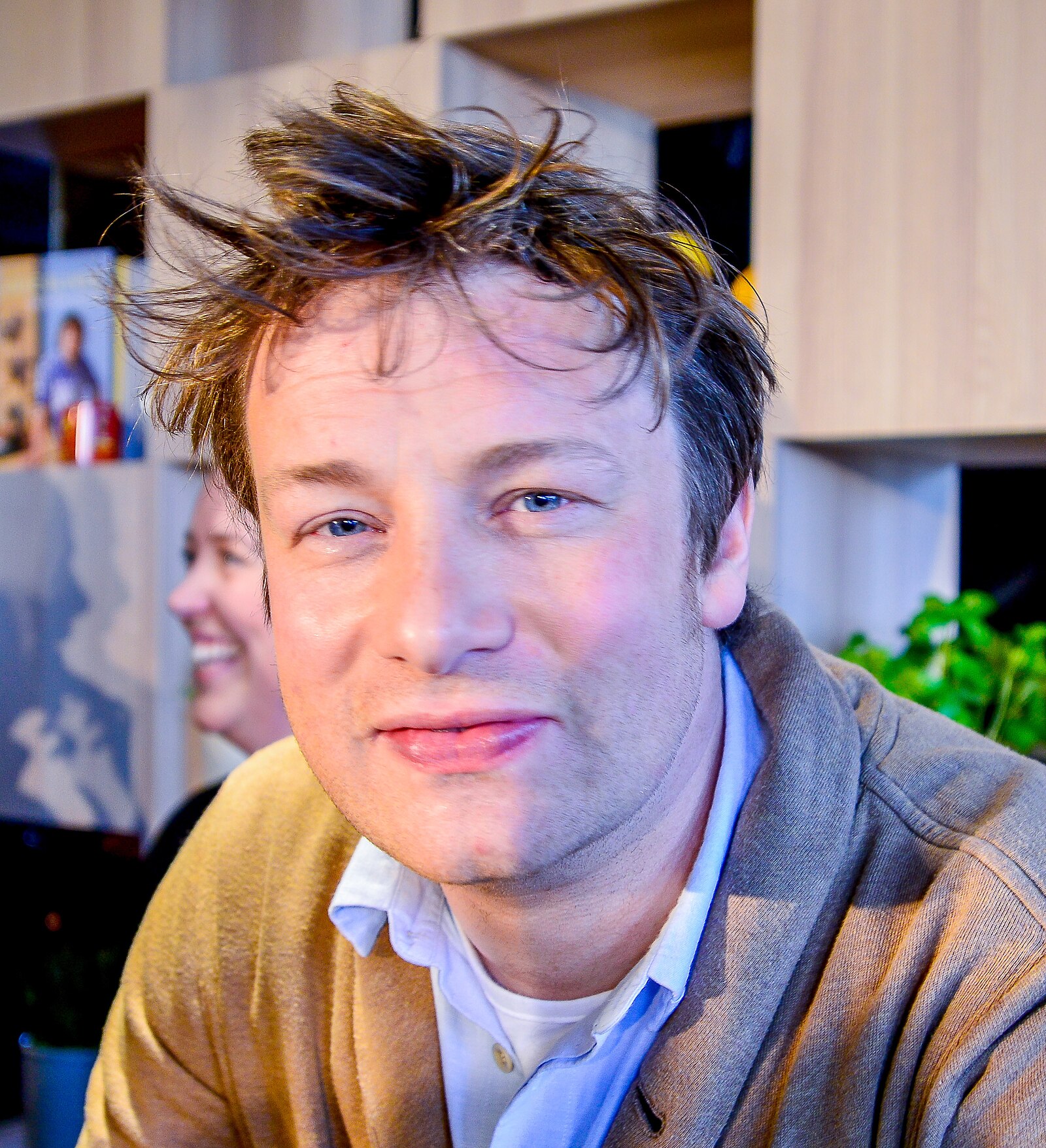 Jamie Oliver Net Worth 2021: Age, Height, Weight, Wife, Kids, Bio-Wiki