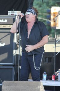 Mike Reno Net Worth 2021: Age, Height, Weight, Wife, Kids, Bio-Wiki