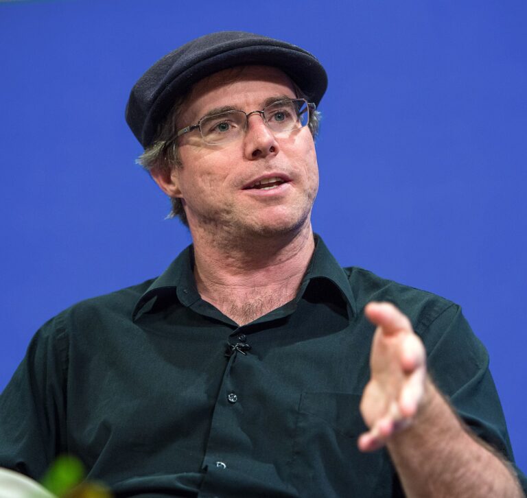 Andy Weir Net Worth 2021: Age, Height, Weight, Girlfriend, Dating, Bio-Wiki