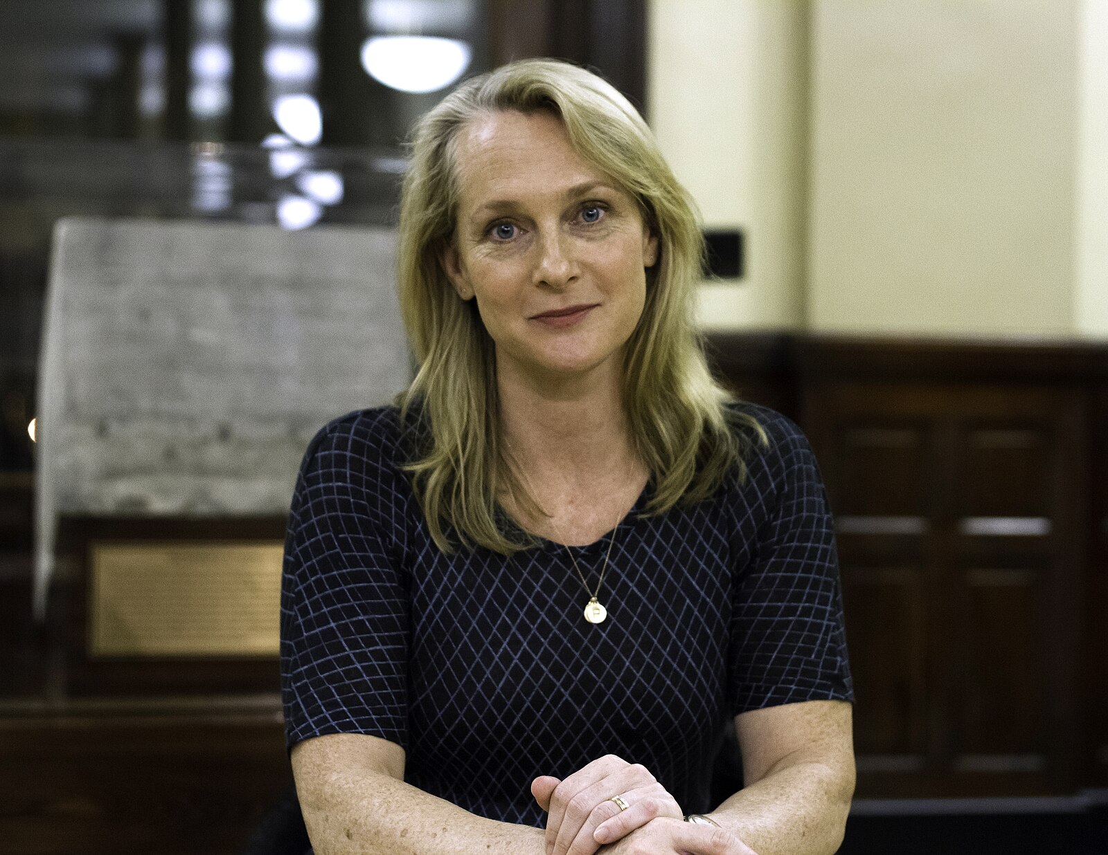 Piper Kerman Net Worth 2021: Age, Height, Weight, Husband, Kids, Bio-Wiki | Wealthy Persons