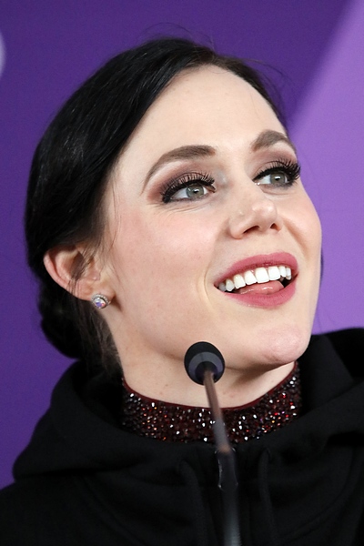 Tessa Virtue Net Worth 2021: Age, Height, Weight, Boyfriend, Dating, Kids, Bio-Wiki