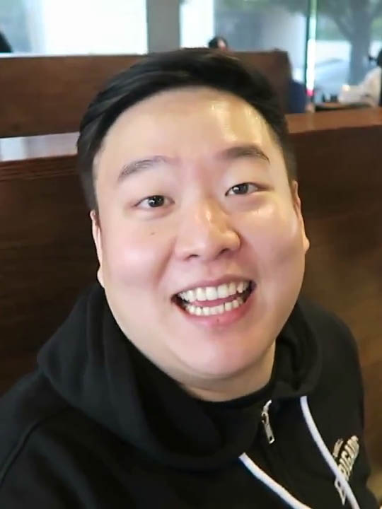 Bart Kwan Net Worth 2021: Age, Height, Weight, Wife, Kids, Bio-Wiki