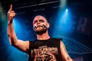 Ivan moody Net Worth 2021: Age, Height, Weight, Wife, Kids, Bio-Wiki