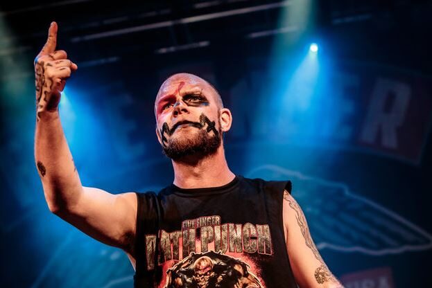 Ivan moody Net Worth 2021: Age, Height, Weight, Wife, Kids, Bio-Wiki