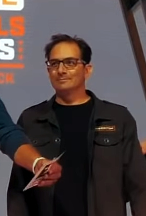 Jeff Kaplan Net Worth 2021: Age, Height, Weight, Wife, Kids, Bio-Wiki