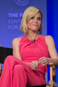 Julie Bowen Net Worth 2021: Age, Height, Weight, Husband, Kids, Bio-Wiki