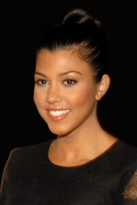 Kourtney Kardashian Net Worth 2021: Age, Height, Weight, Boyfriend, Dating, Bio-Wiki