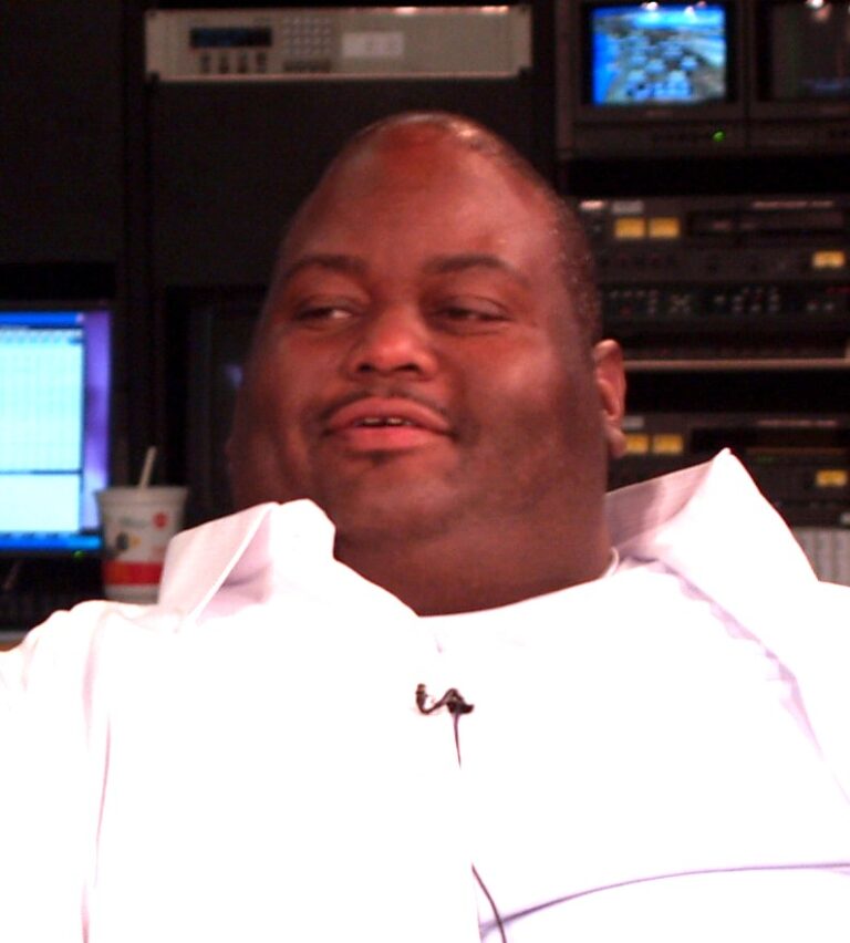 Lavell Crawford Net Worth 2021: Age, Height, Weight, Wife, Kids, Bio-Wiki