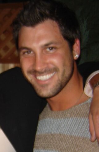 Maksim Chmerkovskiy Net Worth 2021: Age, Height, Weight, Wife, Kids, Bio-Wiki