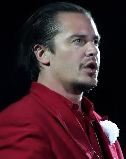 Mike Patton Net Worth 2021: Age, Height, Weight, Wife, Kids, Bio-Wiki