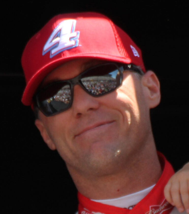 Kevin Harvick Net Worth 2021: Age, Height, Weight, Wife, Kids, Bio-Wiki