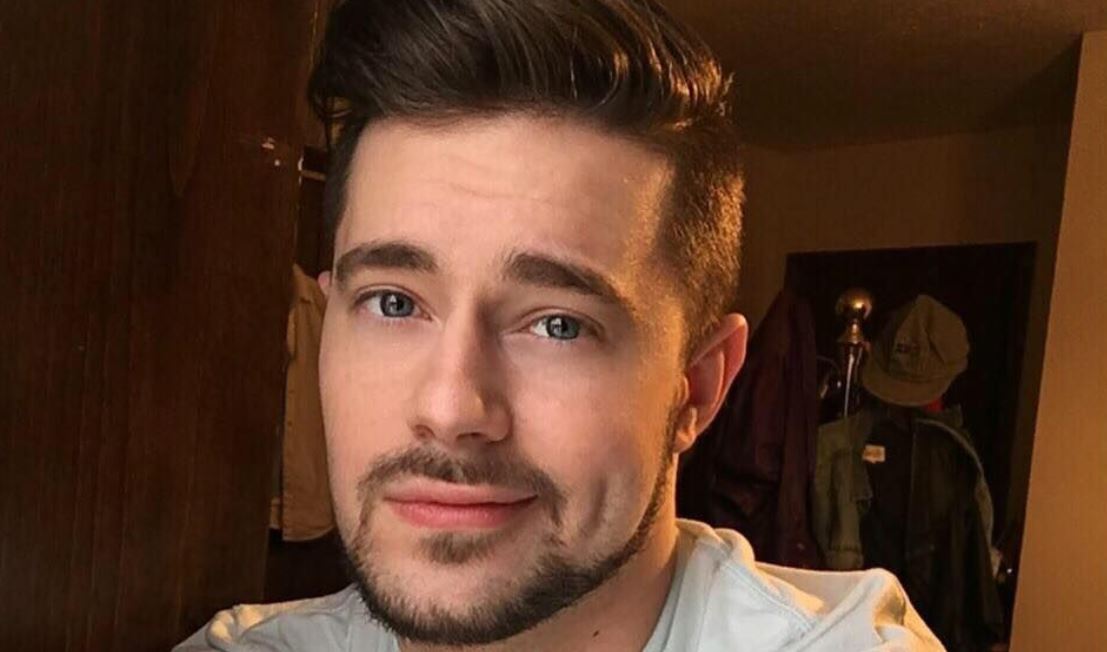 Chris Crocker Net Worth